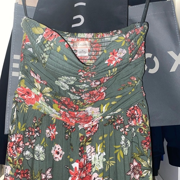 Jumpsuit - Picture 1 of 4